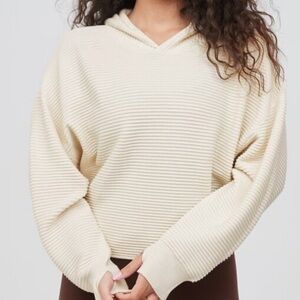 AERIE OFFLINE HOME STRETCH HOODED SWEATER RIBBED CREAM LARGE SEMI CROPPED